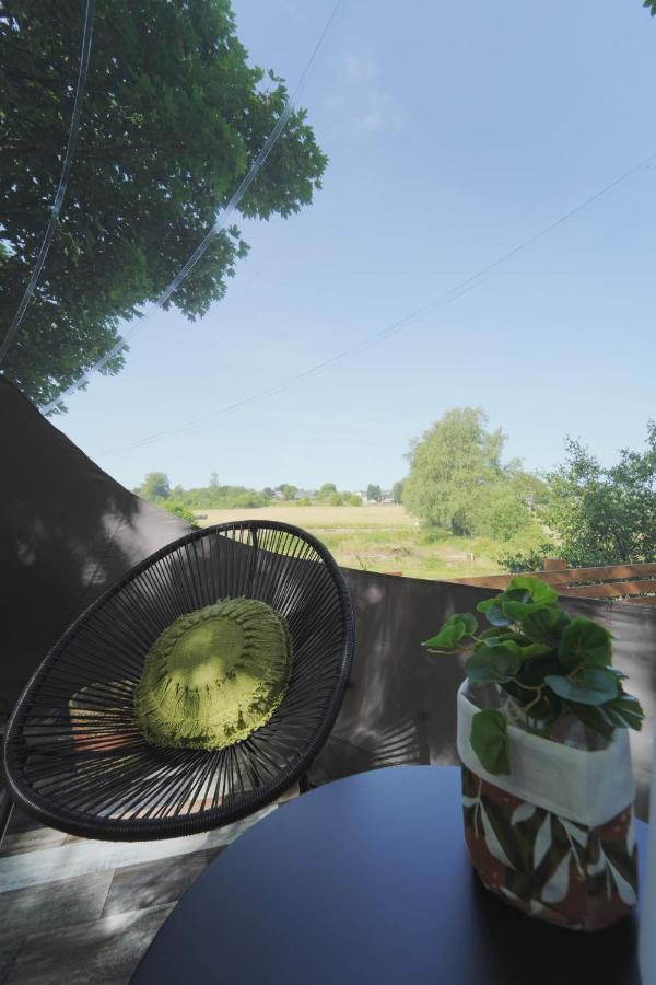 Bulles Odette & Ginette Et Tiny House Suzette "Au Guet Marais" Etape Insolite Paliseul Екстер'єр фото